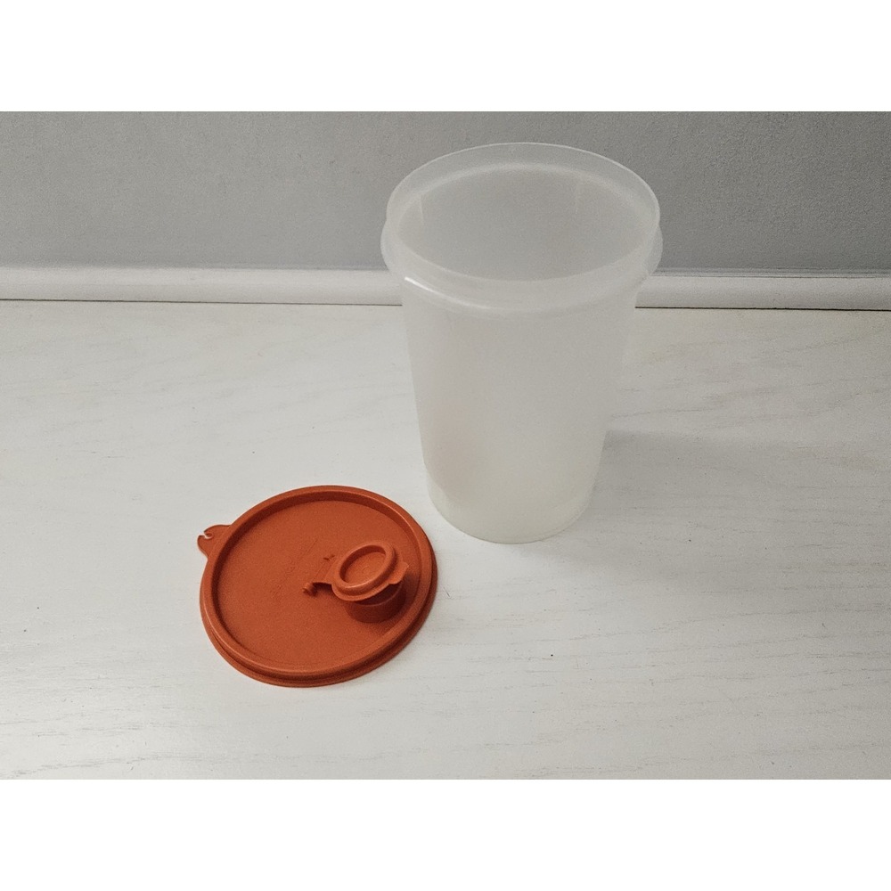 Tupperware Quart Size Vintage Clear Container #321 W/ Orange Pour Lid #564 - Picture 2 of 4